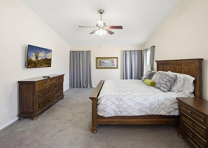 Charming 3br Oasis With Pool Family * Litchfield Park
